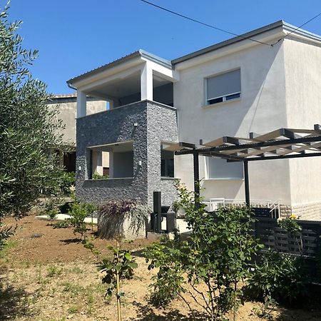 Villa Luka Baska المظهر الخارجي الصورة